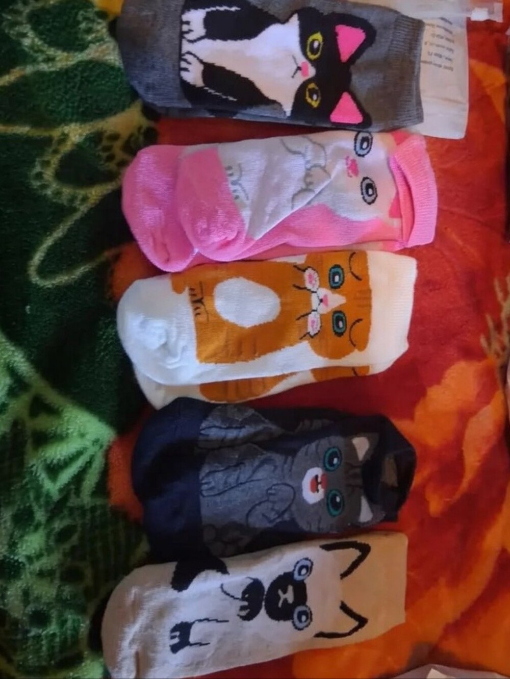 NWT 5 Pair Cat Face Ankle Socks Mixed Colors Cute Cartoon Cats - Picture 6 of 6